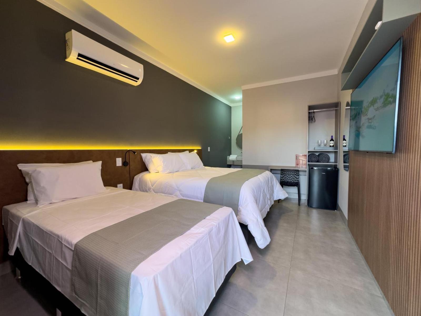 Ondara Flat Hotel Andradina Buitenkant foto